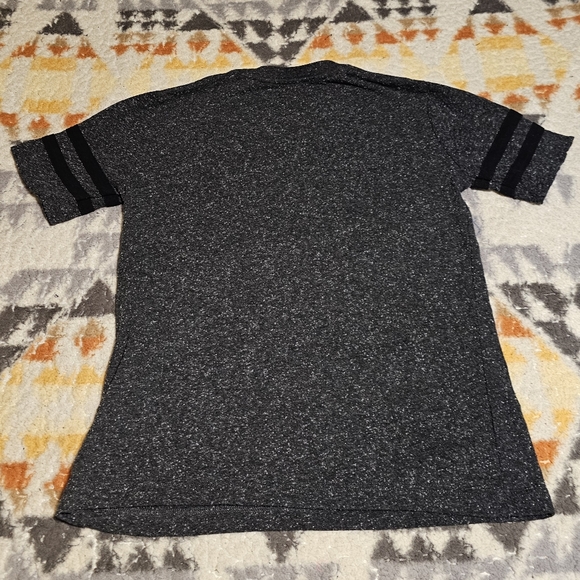 VINTAGE Batman Short Sleeve T-Shirt Neon Looking Logo Striped Sleeves Size Large - Picture 5 of 5